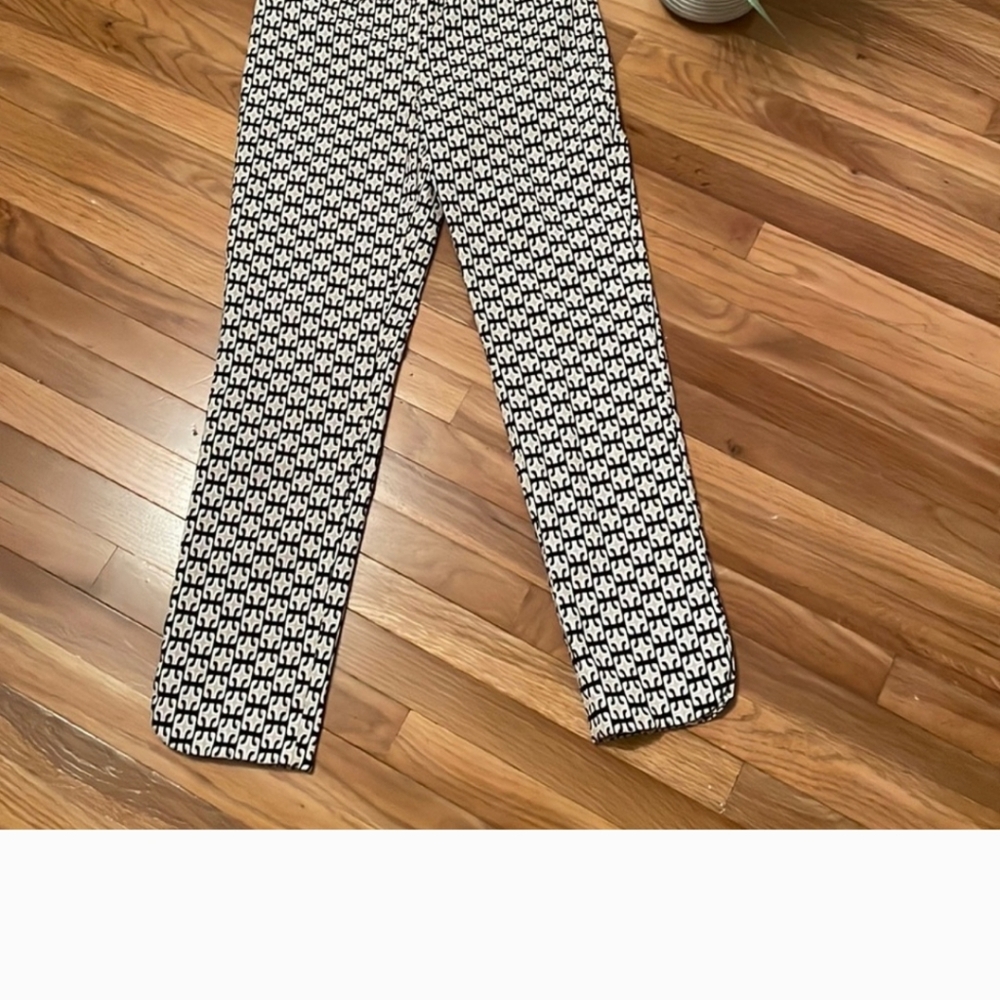 Up! Dress pants